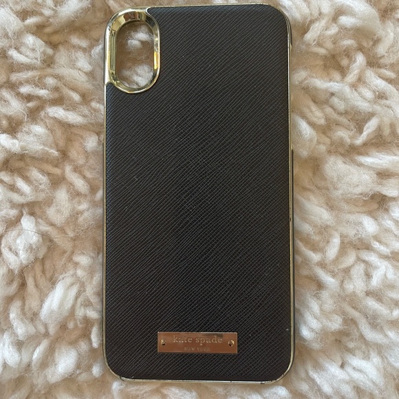 kate spade Other - EUC Kate Spade black and gold iPhone XS case